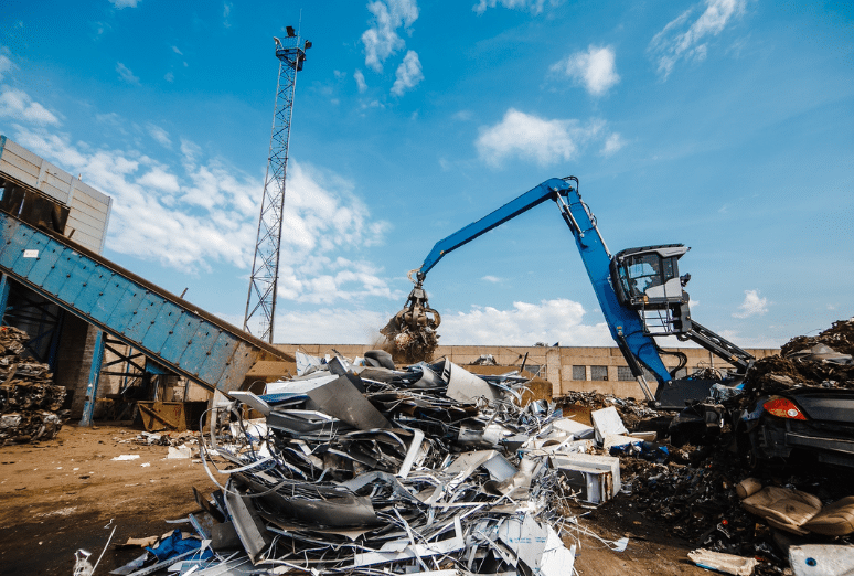 Green and white Sustainability modern presentation (774 x 522 px) (1) (1)